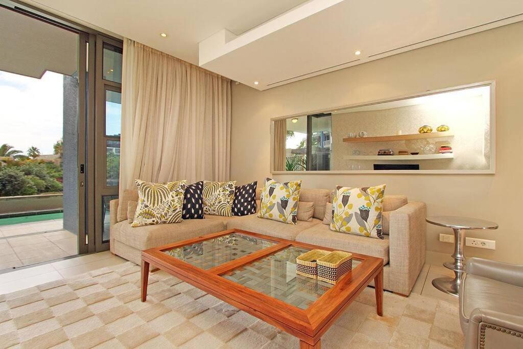 Luxury Villa In V&A Waterfront Cape Town Exterior photo